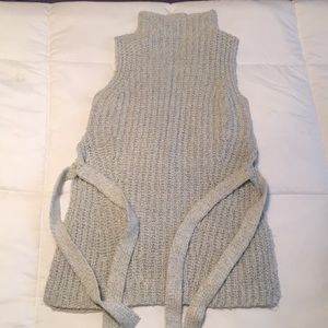 Gray Ann Taylor sleeveless sweater